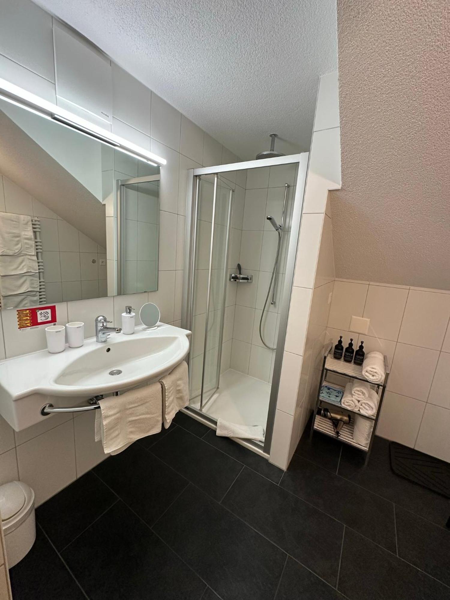 Apartment Enzian Саас-Грунд Екстериор снимка